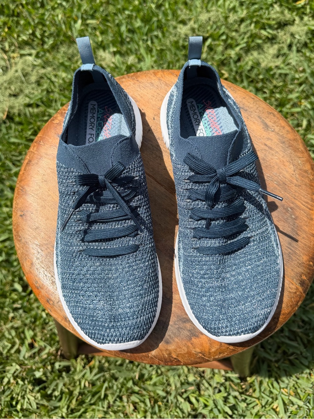 Women’s Skechers Ultra Flex 3.0 Cozy Stroll Knit Sneakers Size 11 Memory Foam